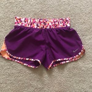 Nike shorts (XS)